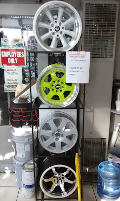 MC Wheels and Tires gallery photo 2